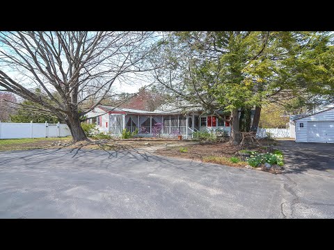 8 Catherine Rd, Salem, NH home video tour