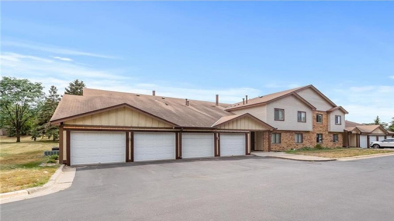 60 94th Circle NW, Coon Rapids, MN Presented by Mark Schwope.