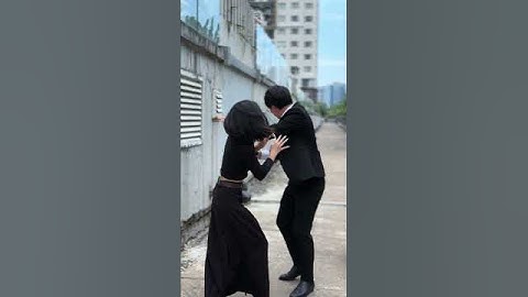 Help the girl in time [CONDA NGUYEN] #condanguyen #kindness #goodman #hero #action #help #respect