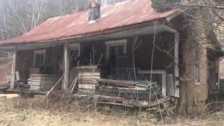 Abandoned Hillbilly Shacks : Blue Ridge Mountains, VA