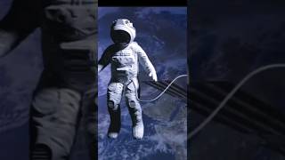 Struggling Astronauts In Sapce