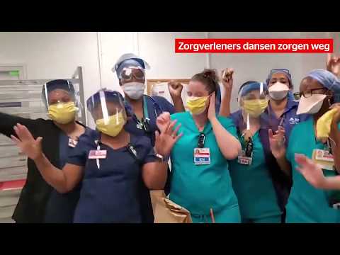 Corona: Zorgverleners dansen zorgen even weg in hartverwarmende clip (The Mount Sinai Hospital)