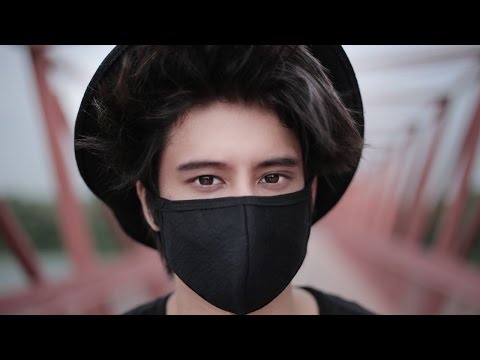 Julien bam oberkörperfrei