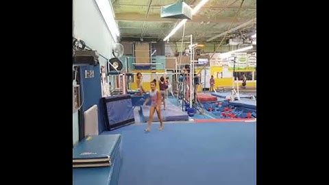 Karen Camino -  Front handspring-front layout-front tuck