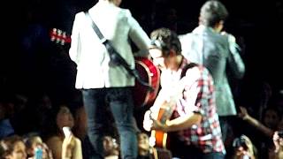 I Gotta Find You- Jonas Brothers in Puerto Rico