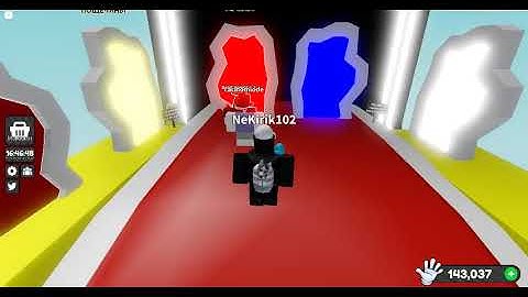 An happymod exploiter in Slap Battles