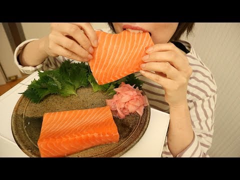 ASMR☆咀嚼音注意 サーモン食べる！ salmon eatingsound