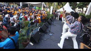 T.Koes Band Bikin Pecaaah  Reuni Akbar  SMAN 32 Jakarta  Lulusan Tahun 82,83,84,85,86