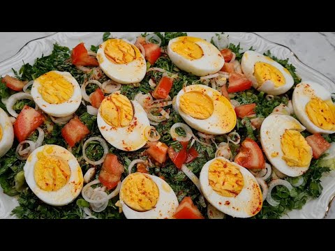 Video: Kızarmış Somon Ve Yumurta Salatası