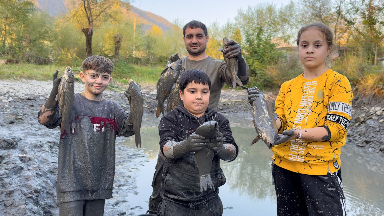 Natural Food Cooking in Village / Traditional Cooking Vlog / Simple Living Rural Area