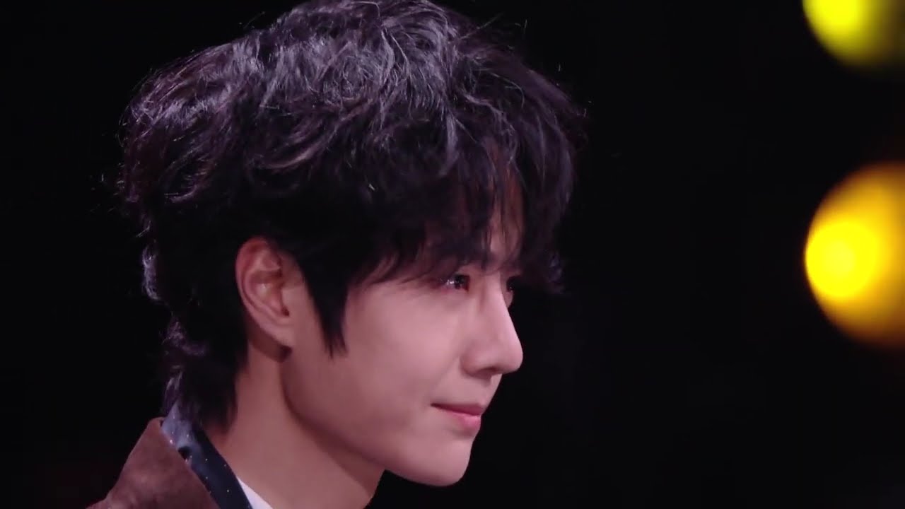 Wang Yibo @ Weibo Night Red Carpet & Award Ceremony 王一博微博之夜 