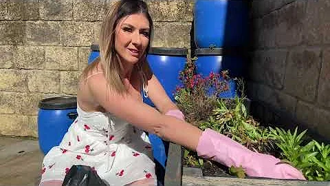 ASMR Sweeping, Gardening In The Sun - Outdoor Yard Chores Housewife Outside Cleaning