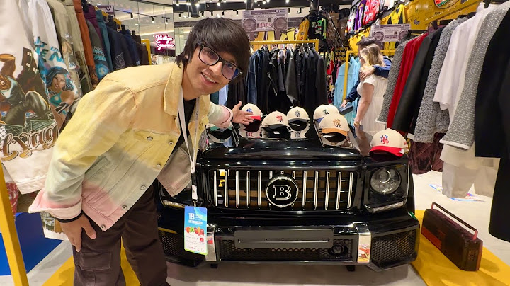 Dubai Mall Mein Ye Kya Dekh Liya ? 😲