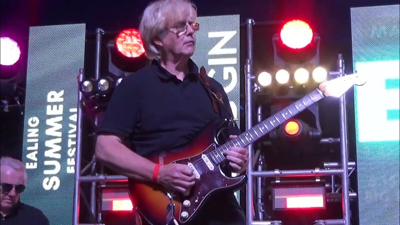 Another sublime harp intro by Dan Doe before Paul Cook takes over on ...