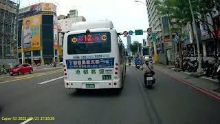 1100923 17點10分 5171 M8 新興區中山一路與六合二路口 違規停車