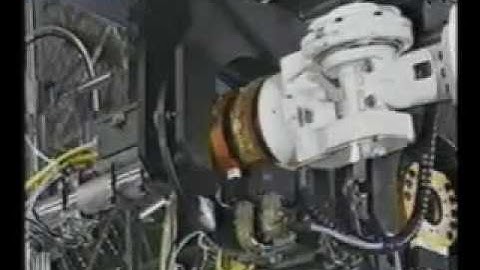ATI Robotic Tool Changer Changing Pressroom Tooling