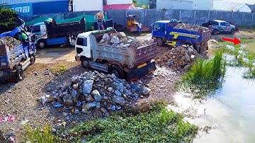 Nicely First Start!! Transforming a Landfill with Dump Trucks & Dozers in Action!
