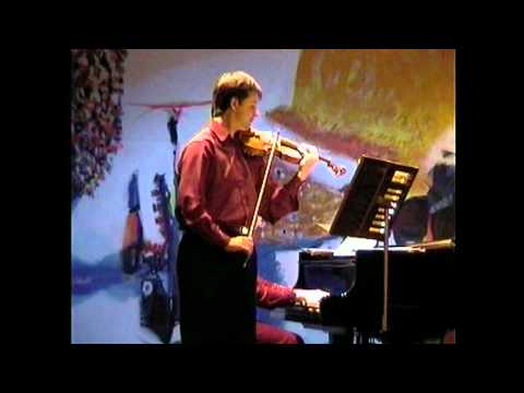 Guarda M. Ravel: Violin Sonata - I. Allegretto su YouTube Guarda M. Ravel: Violin Sonata - I. Allegretto su YouTube