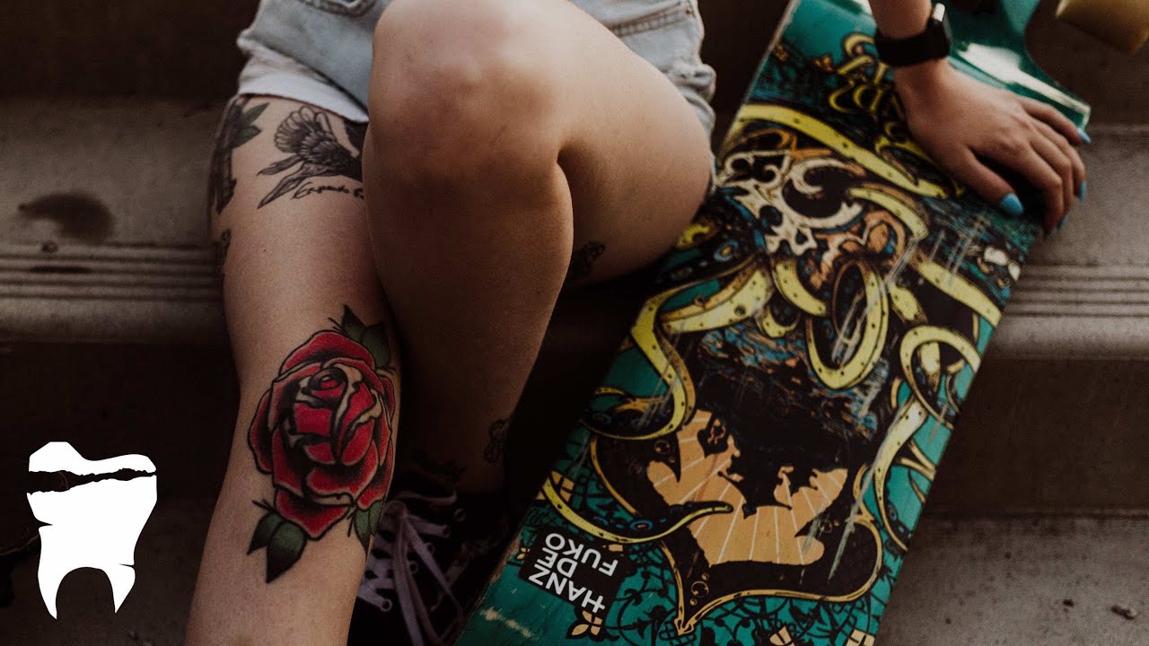 Marlhy - : black (OFFICIAL AUDIO)