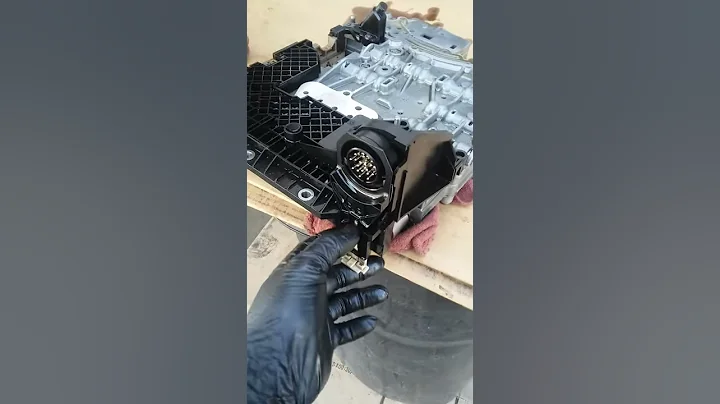 200 7 BMW 535i mechatronics slave connector unlock