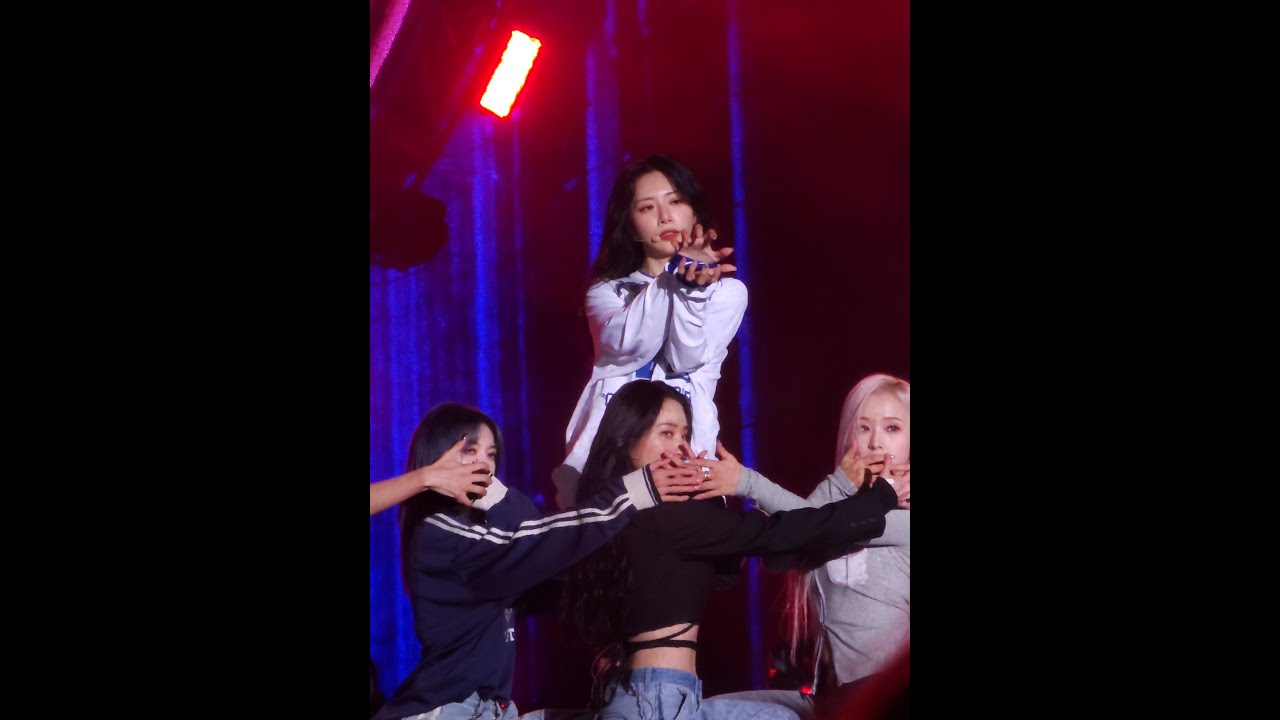 231027 Dreamcatcher 드림캐쳐 - Boca (Jiu 4K Fancam 지유 직캠) @ 창원 Changwon