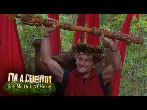 Video: Var Carl fogarty i djungeln?
