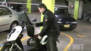 Scoot2Commute Pgo Xhot Efi 150 150Cc Scooter - Video 3