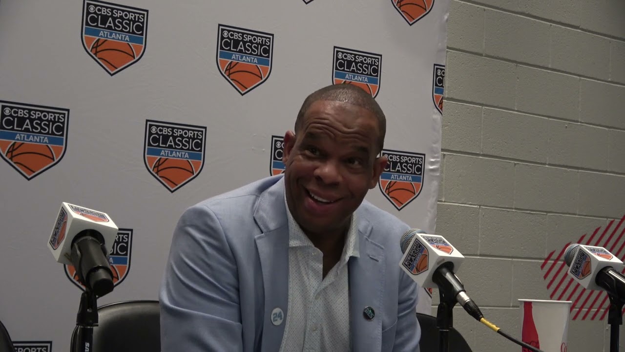 Inside the huddle with Hubert Davis, UNC basketball and what's ...