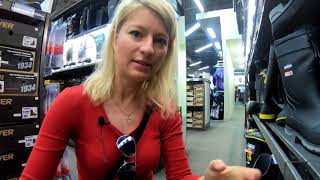 Wielkie zakupy na pola naftowe - Big shopping for oil fields - Iwona Blecharczyk