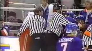 Jeff Beukeboom vs Mick Vukota, Round 2 Sept 27, 1993