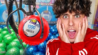 Download Lagu My Jackpots Kept Getting STUCK In The Claw Machine! MP3