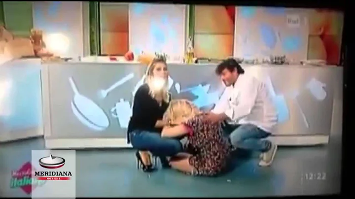 Fa la spaccata e si rompe il femore, paura per Lis...