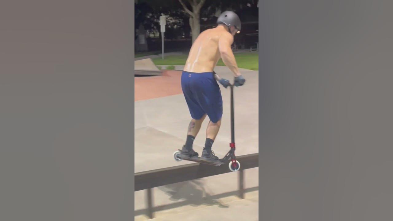That grinding sound though 😍 - YouTube