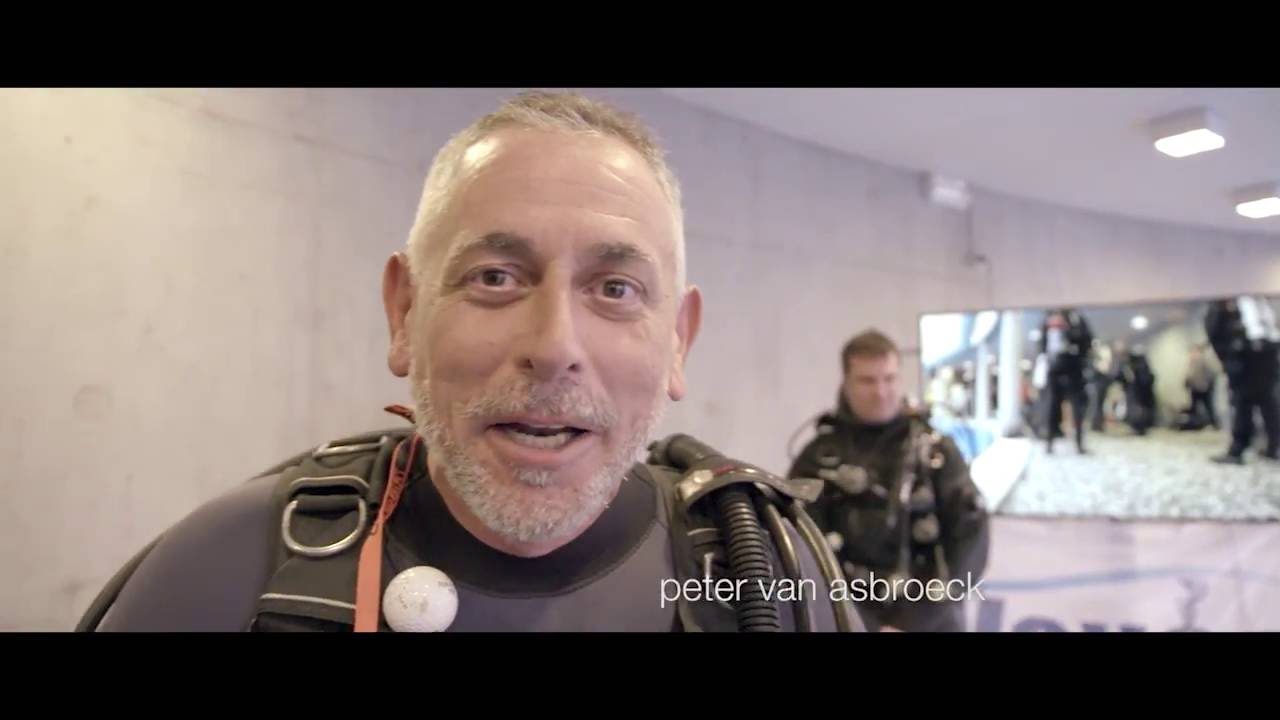 Het Provinciaal Domein over duiktank Zwevegem