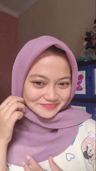 SENYUM REVINA ALVIRA BIKIN CANDU😍