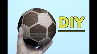 How to make a football card board