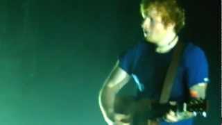 Little Things by Ed Sheeran (live @Paris) chords