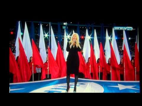 Christina Aguilera messes up words to National Anthem @ Super Bowl XLV