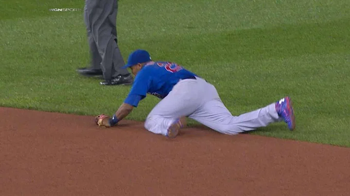 CHC@WSH: Russell steals hit with terrific diving stop