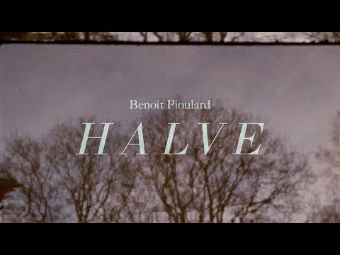 Mira Benoit Pioulard - Halve (Lyric Video) en YouTube Mira Benoit Pioulard - Halve (Lyric Video) en YouTube