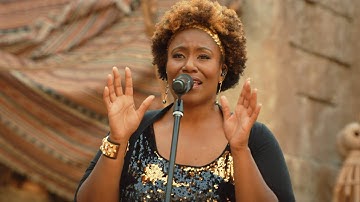 Official Live Video “Get Used To Different” by Mandisa feat. Ronnie Freeman