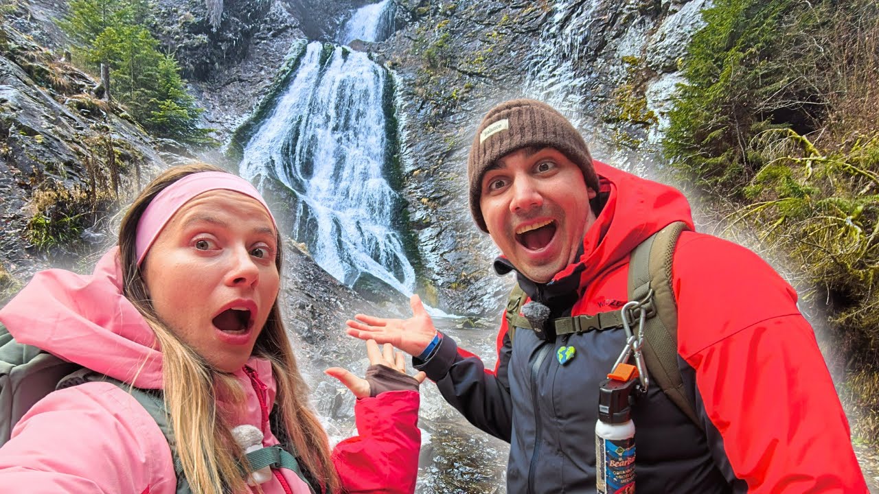 Am rămas fără cuvinte… CEA MAI spectaculoasă cascadă din Apuseni !