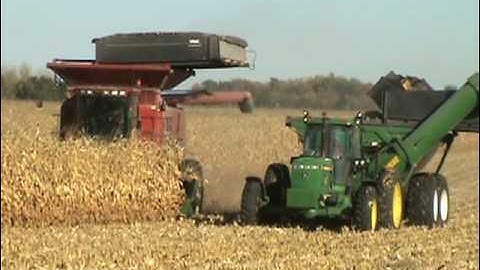 Unload corn and biomass on the go