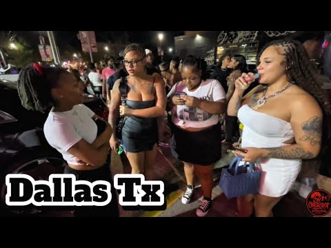 GETTING Random Girls To Shake As*& Rate My Drip