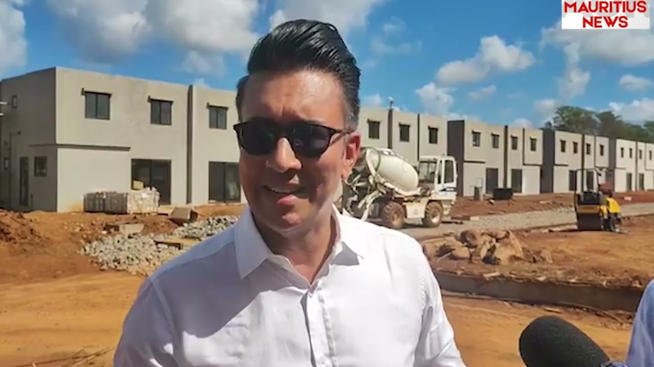 Shakeel Mohamed s'est rendu sur le chantier du projet de logements de la  (NSLD) à Arsenal