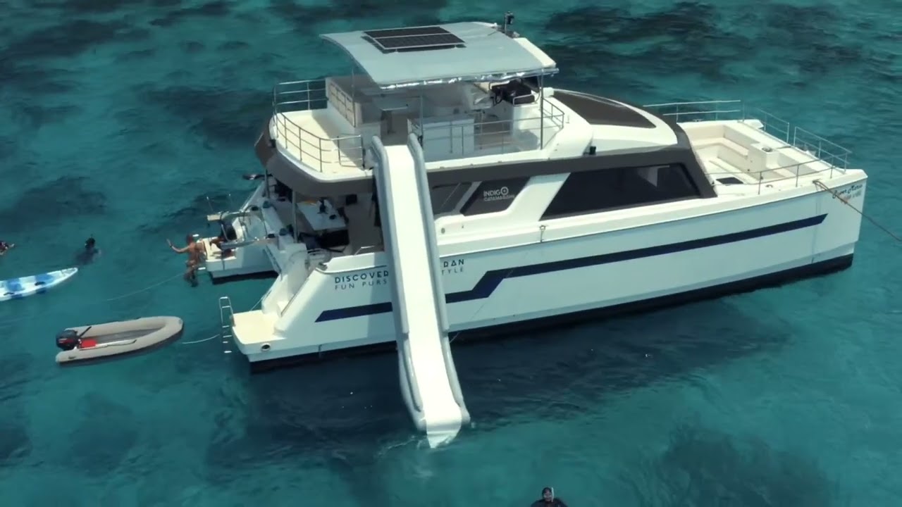 Indigo 53 power catamaran