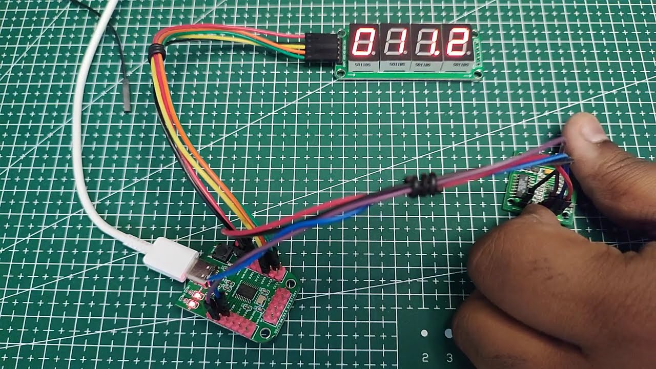 CH32V003 - Bit-Banging and UART - HMC1022 Digital Compass with Static Drive 7 Segment Display
