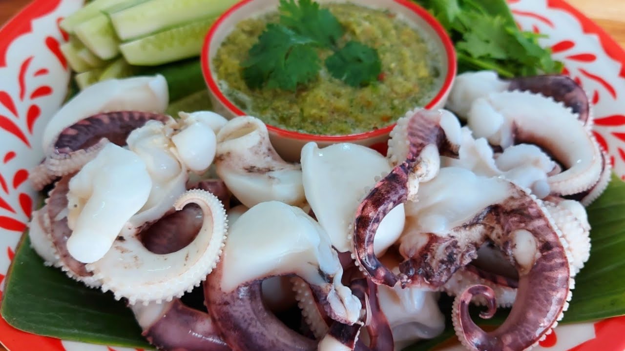 วิธีทำปลาหมึกให้กรอบเด้ง ก่อนเอาไปย่างหรือลวกยำ ตำขาย เด้งกรอบนานข้ามวัน/ครัวกัณฐมณี channel