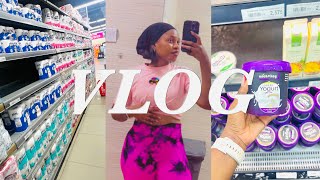 VLOG: GADGET + GROCERY SHOPPING + IVE BEEN CONSISTENTLY WORKING OUT and more