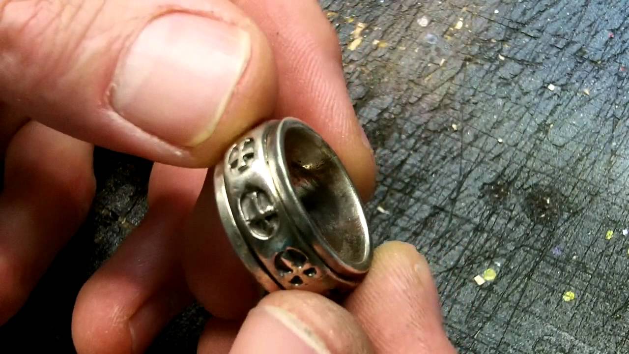 How to Polish Silver Without Silver Polish - CHOW Tip 